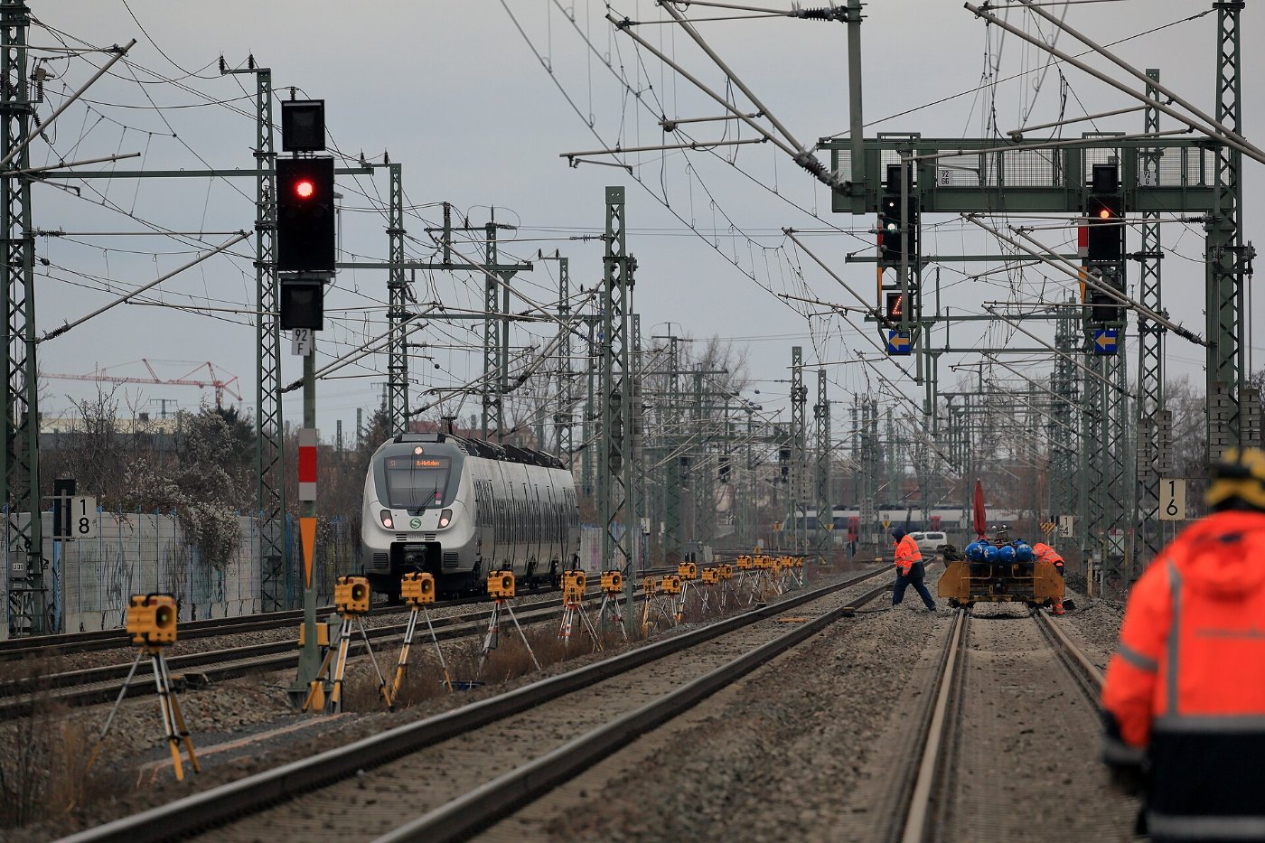 J41 057 Abzw At – Bf Halle (Saale) Hbf
