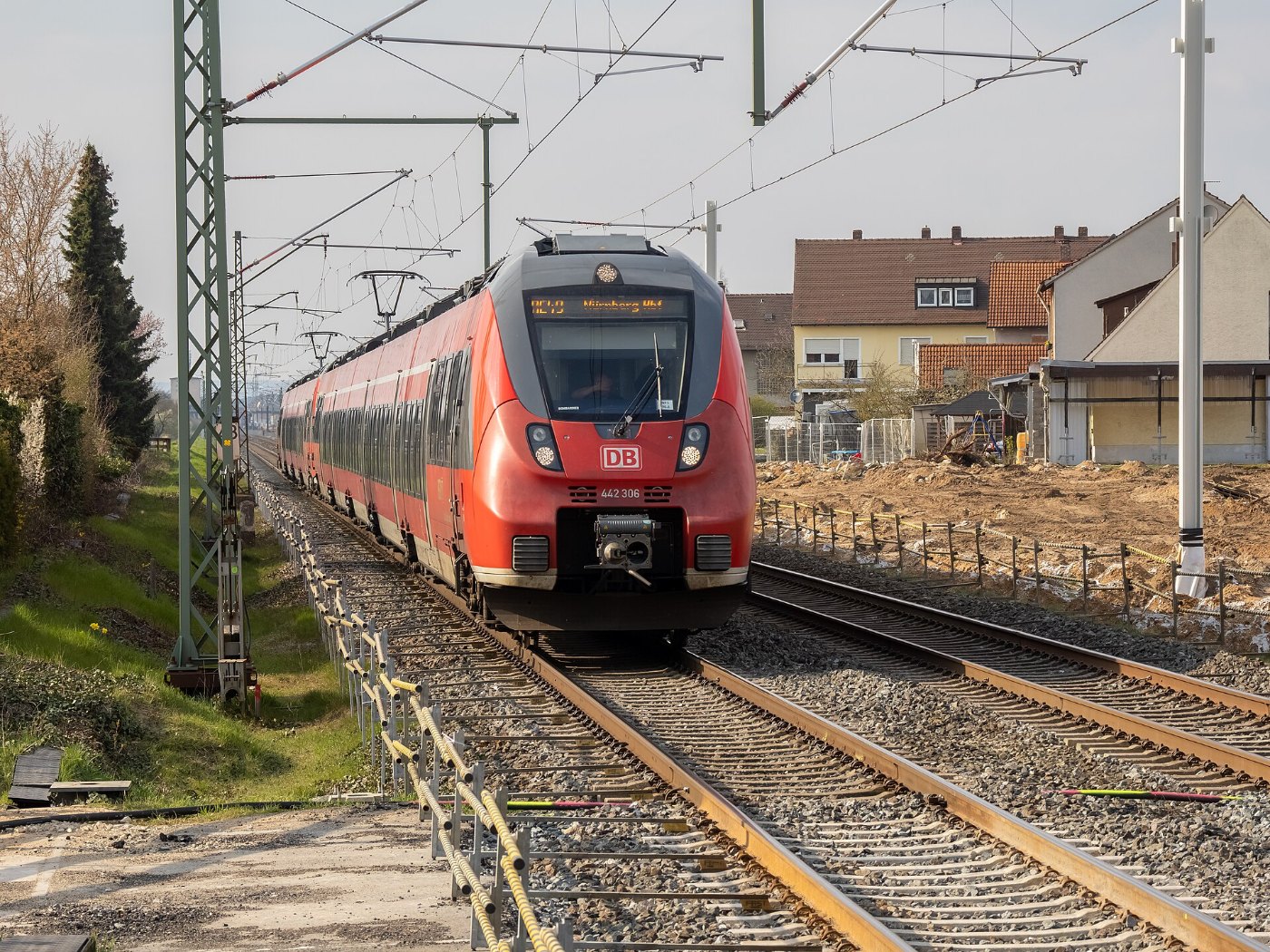 Buttenheim Regionalexpress DBAG Class 442 RM