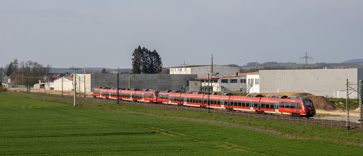 Buttenheim Regionalexpress DBAG Class 442 RM