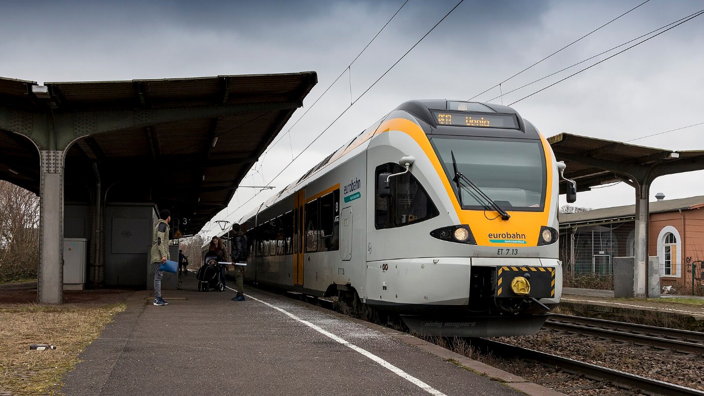 Eurobahn Stadler FLIRT just arrived at Kaldenkirchen ()