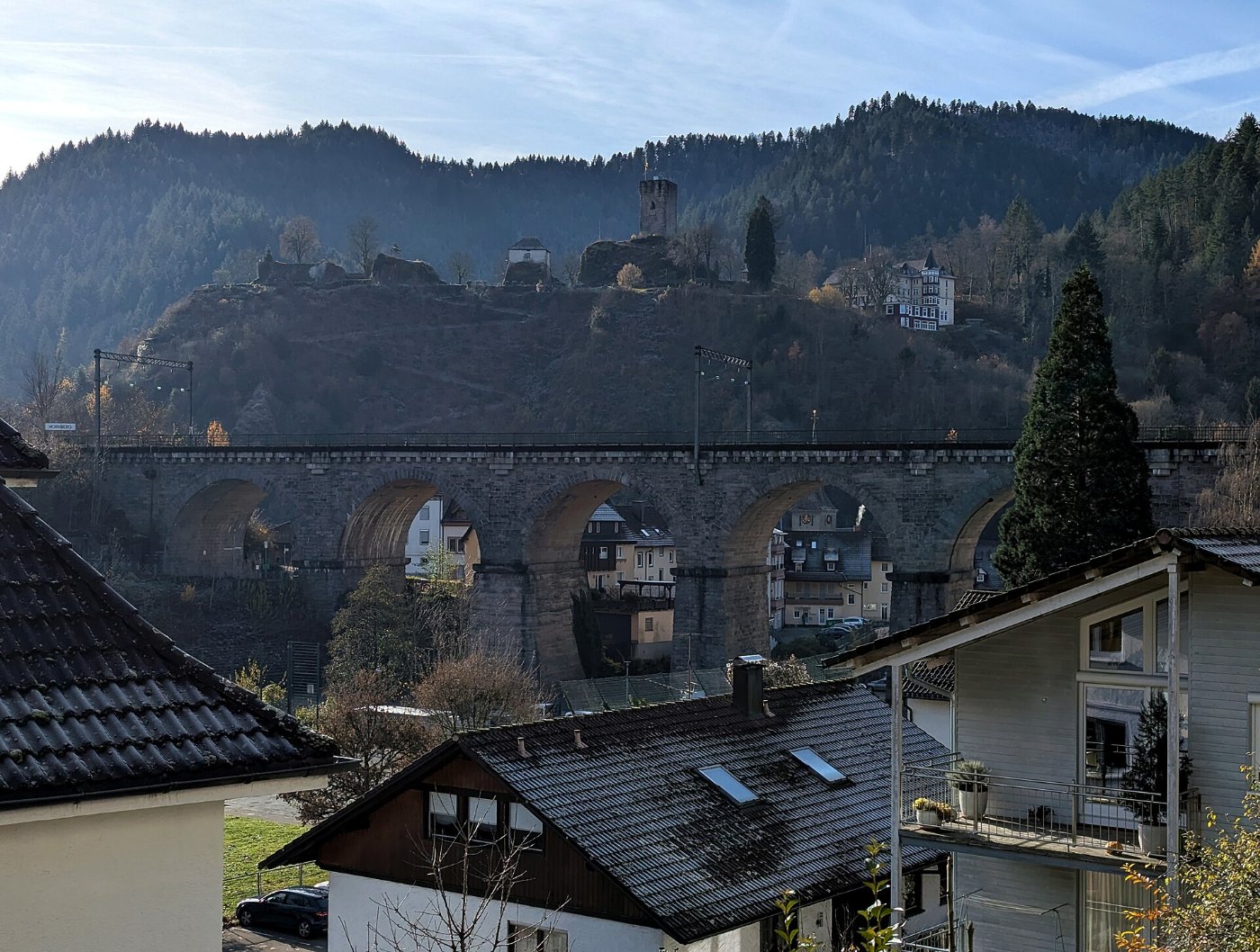 Hornberg Eisenbahnviadukt 08 Schlossberg 2025 gje