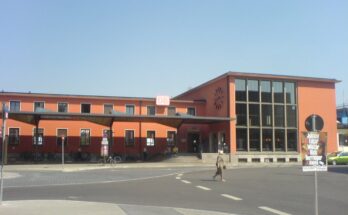 HauptbahnhofIngolstadtBahnhofsgebaeude