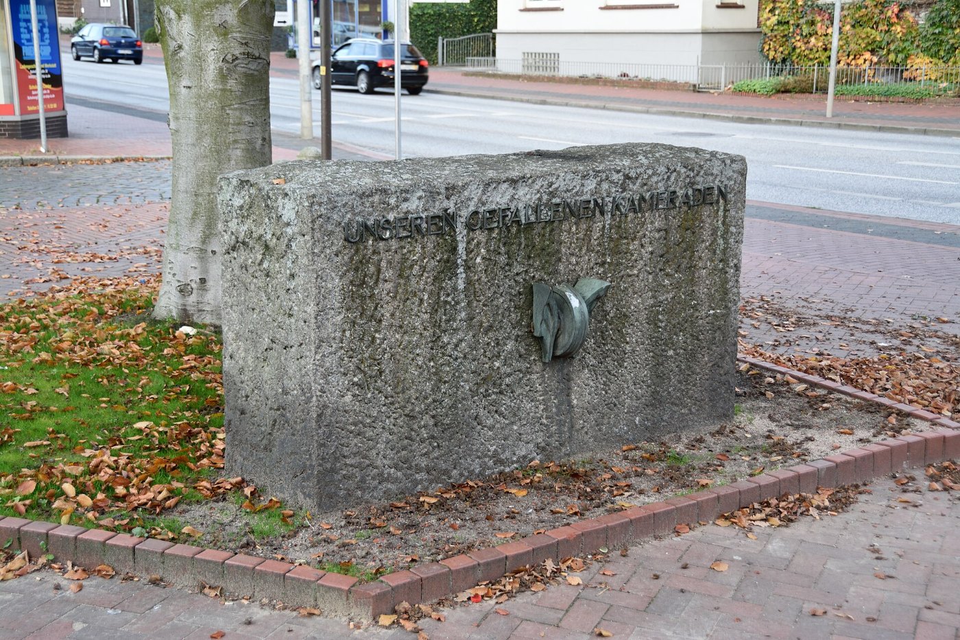 Schleswig Holstein, Itzehoe, Ehrenmal der Eisenbahner NIK 0748