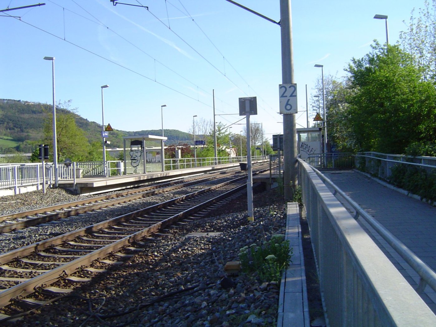 Bahnhof Jena Zwätzen, Gleis 1