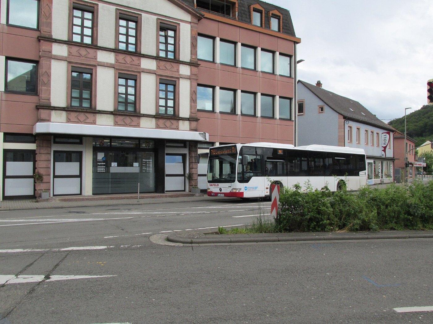 Linie 143, 1, Landstuhl, Landkreis Kaiserslautern