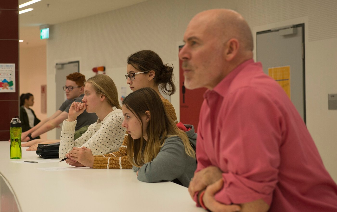 Air Force Association partners with Kaiserslautern STEM program ()