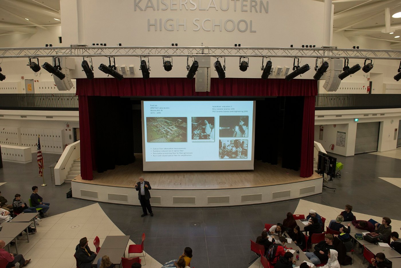 Air Force Association partners with Kaiserslautern STEM program ()