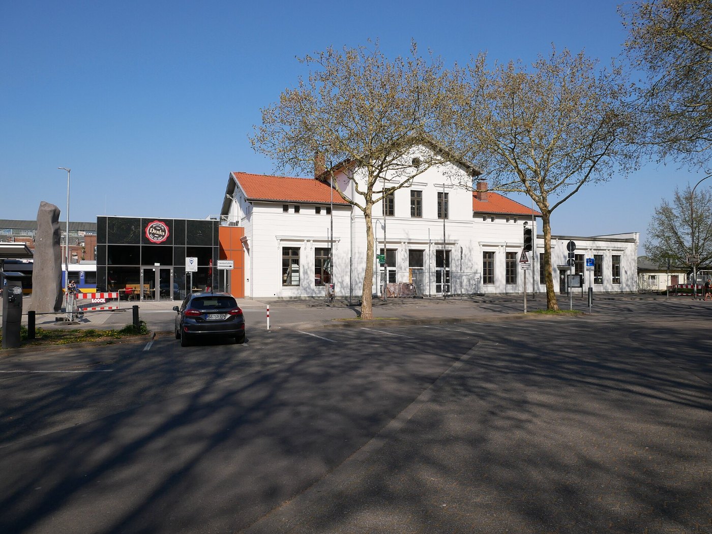 2019 04 20 Bahnhof Kleve Empfangsgebäude