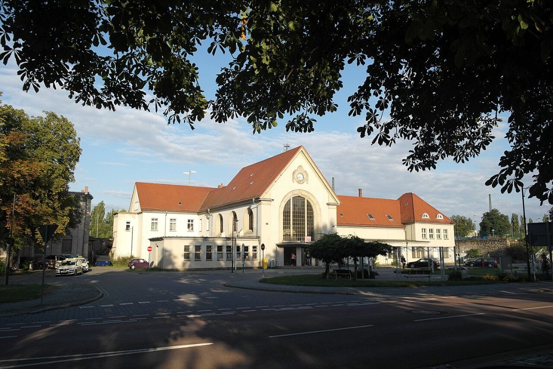 BfKöthenHalle4