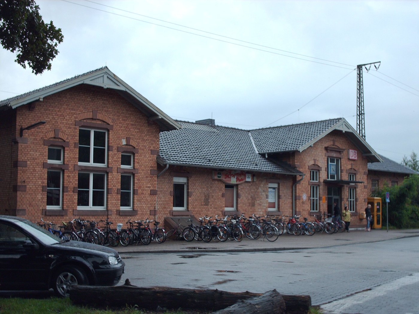 Bahnhof Krefeld Uerdingen