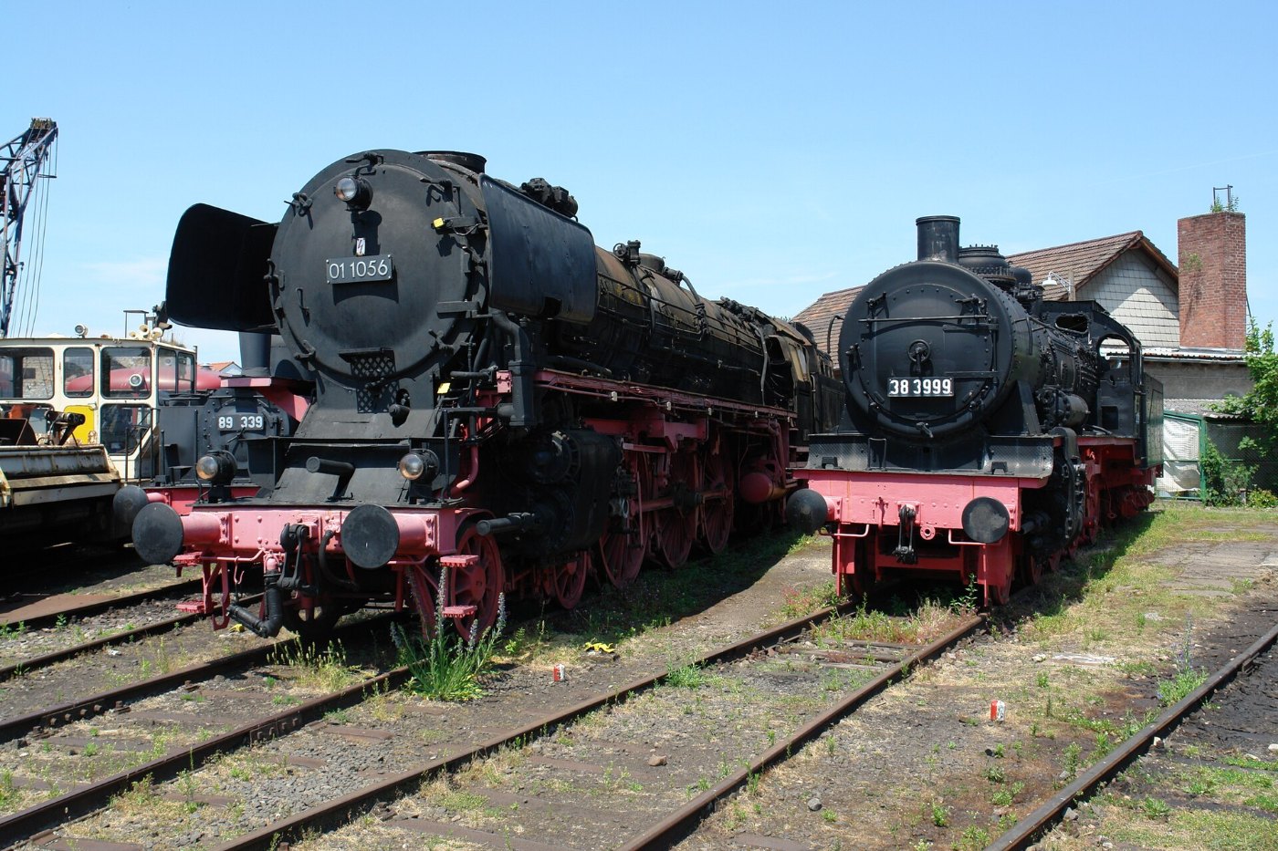 01 1056 und 38 3999 im Eisenbahnmuseum Darmstadt Kranichstein