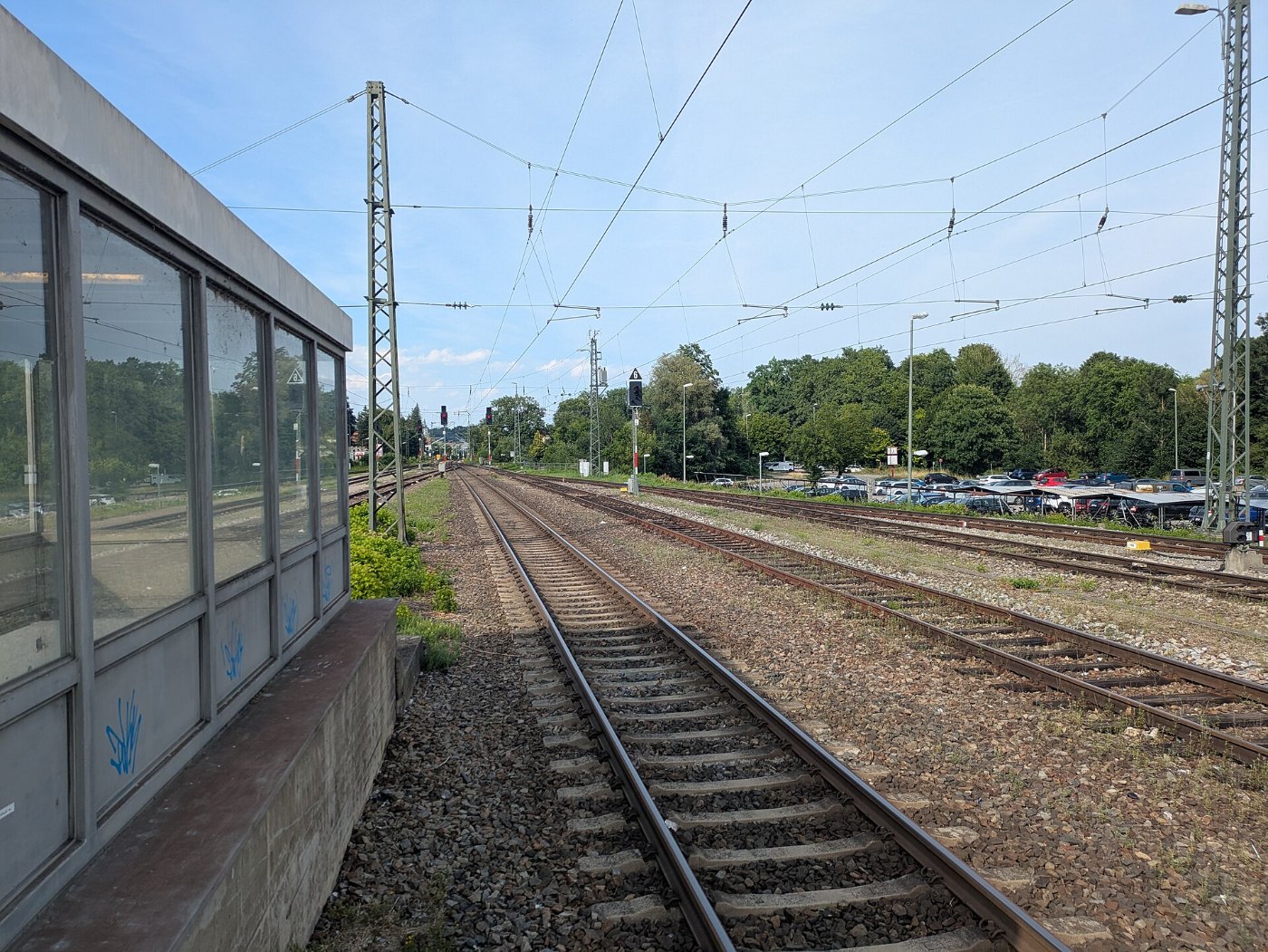 Ausfahrt Richtung Landshut (Bahnhof Freising) 2025 07 p01