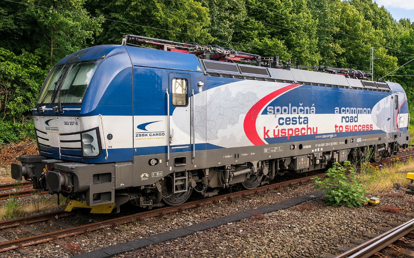E Lok ZSSK Cargo Nr. 383 207 8 in Leer (Ostfriesland)