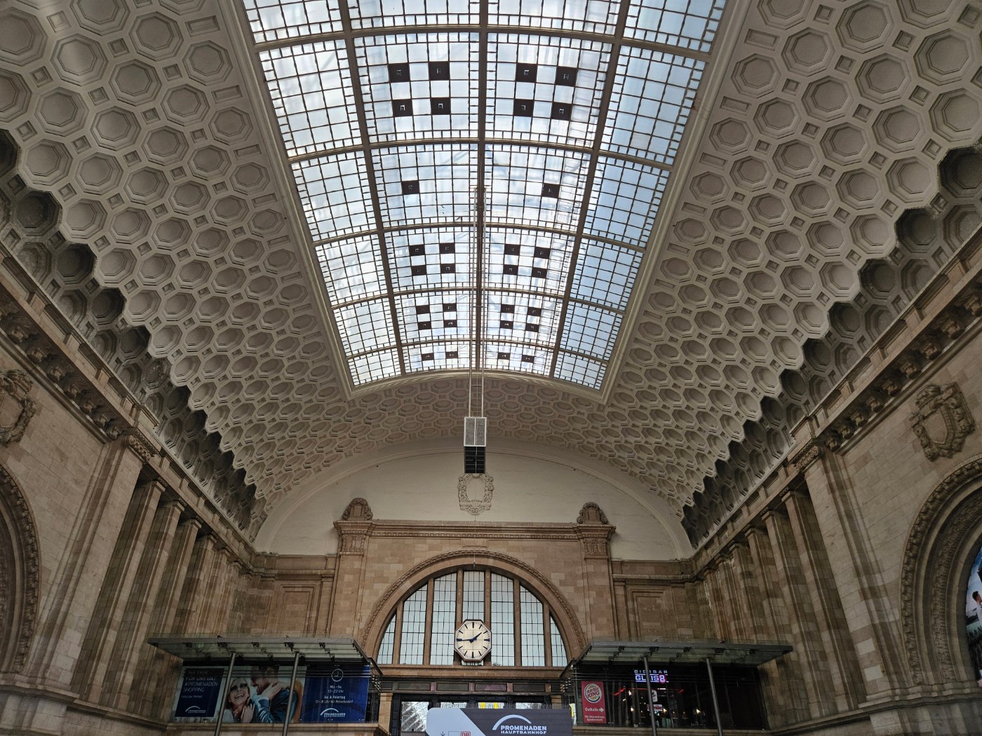 Innenansicht des Leipziger Hauptbahnhofs