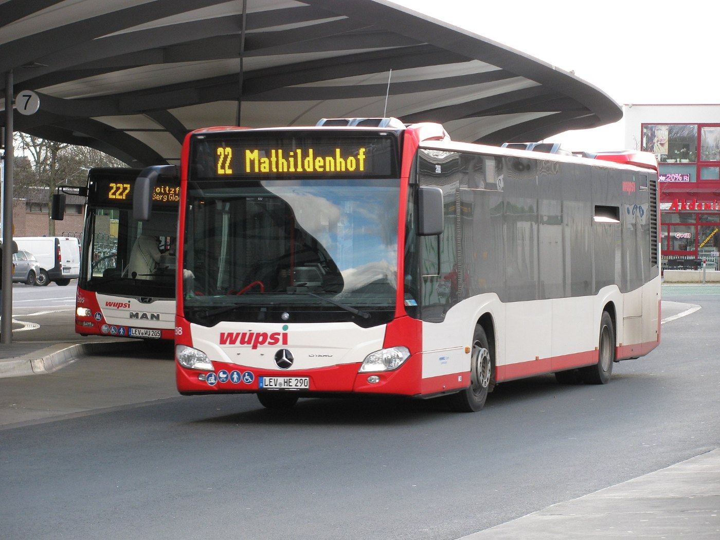 Linie 22, 1, Leverkusen
