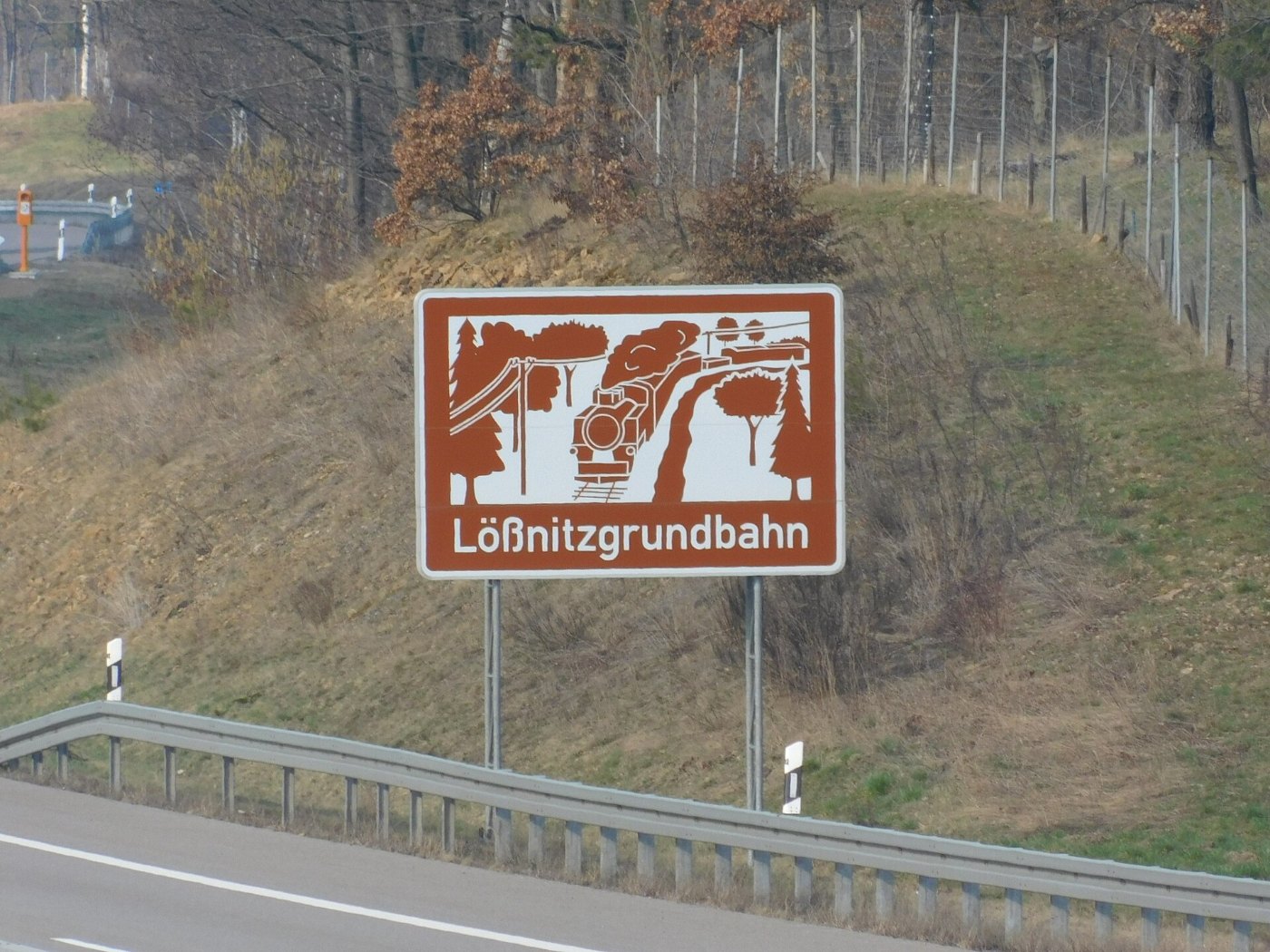 Lößnitzgrundbahn A13 Richtung Berlin