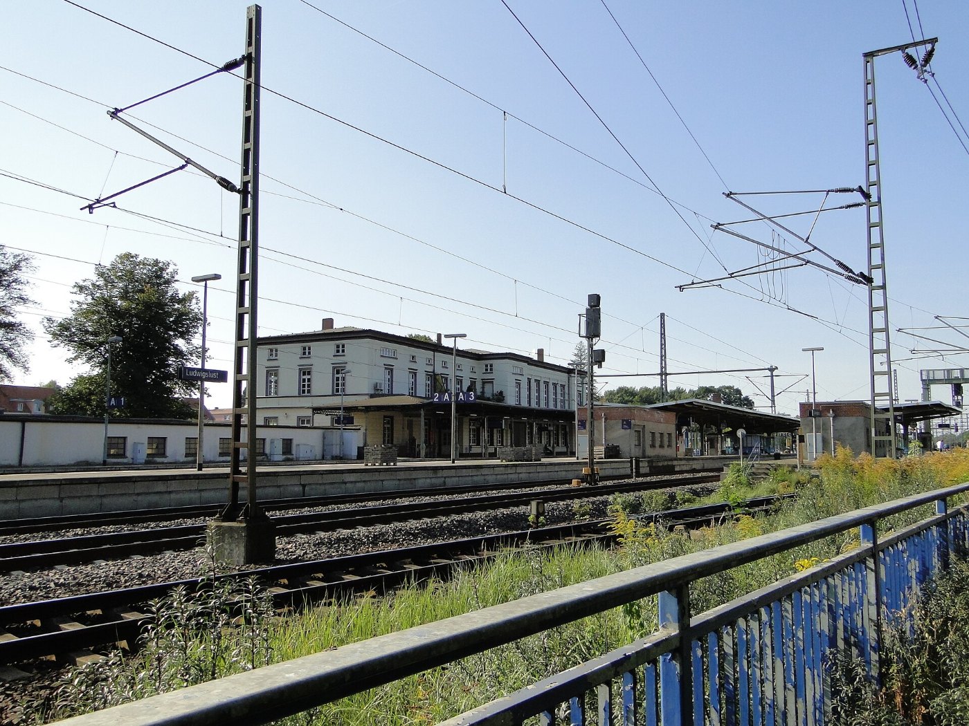 Ludwigslust Bahnhof 2011 09 25 037