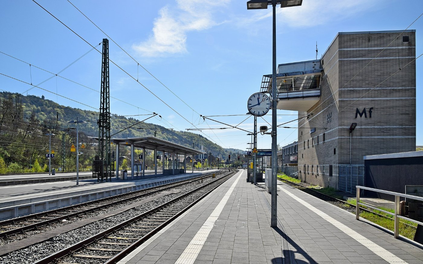 Bahnhof Marburg Bahnsteig 02