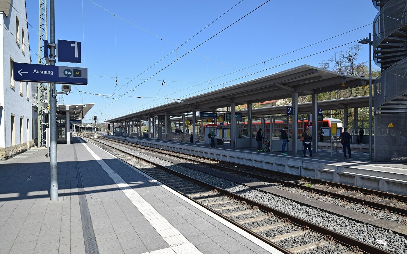 Bahnhof Marburg Bahnsteig 01