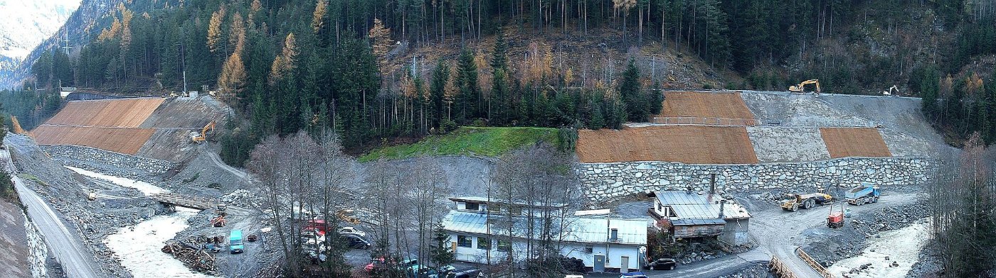 Bahndamm zw. Strengen und Flirsch