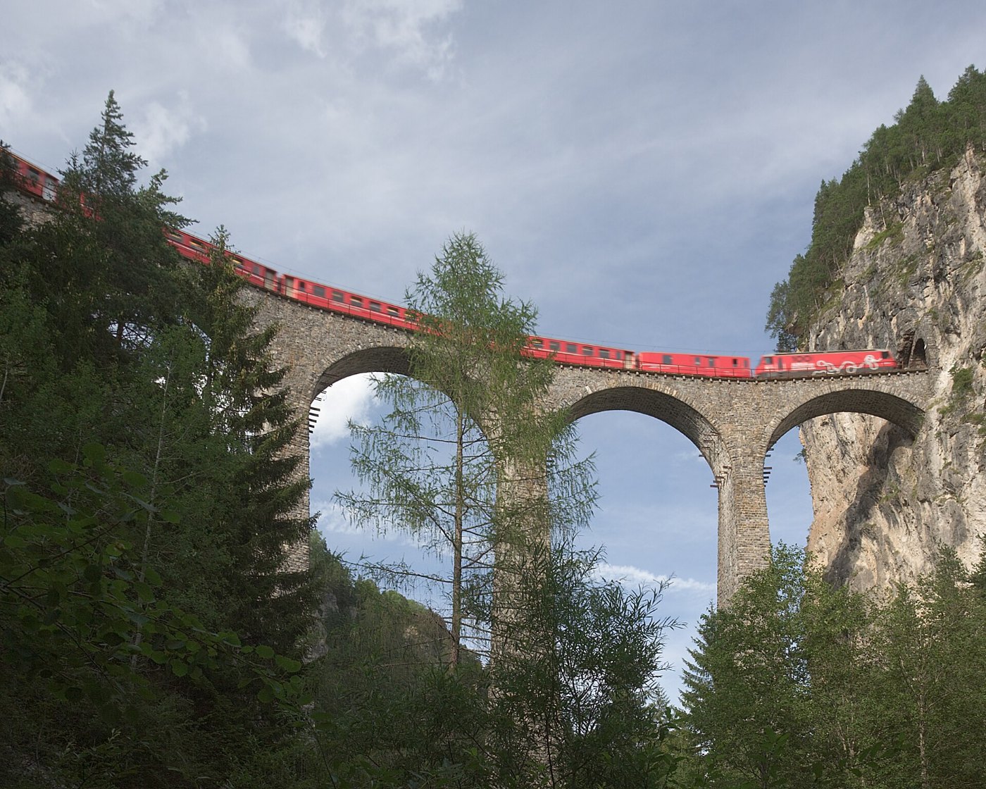 Landwasserviadukt unten