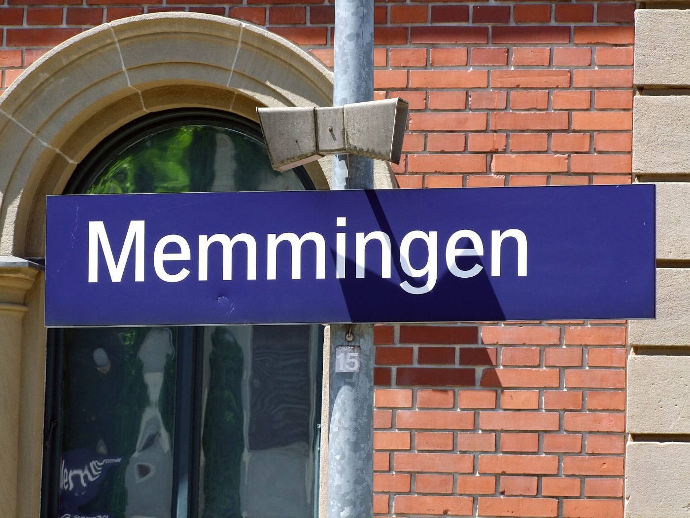 BahnhofMemmingenAnkunftsschild
