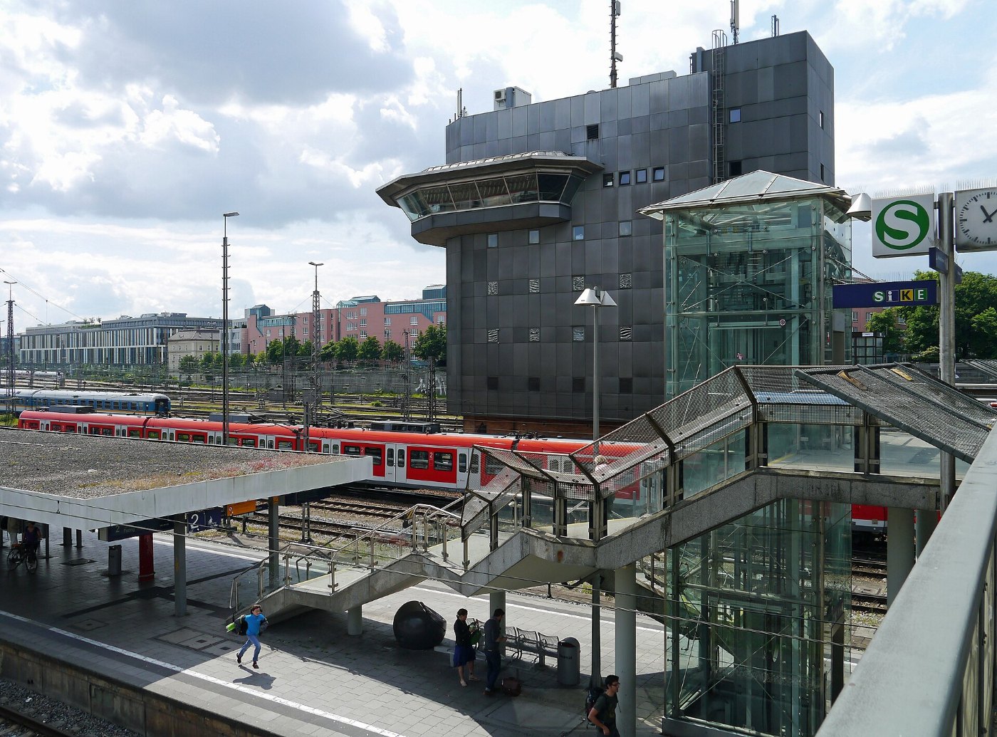 Muenchen Hackerbruecke Stellwerk 2014 171