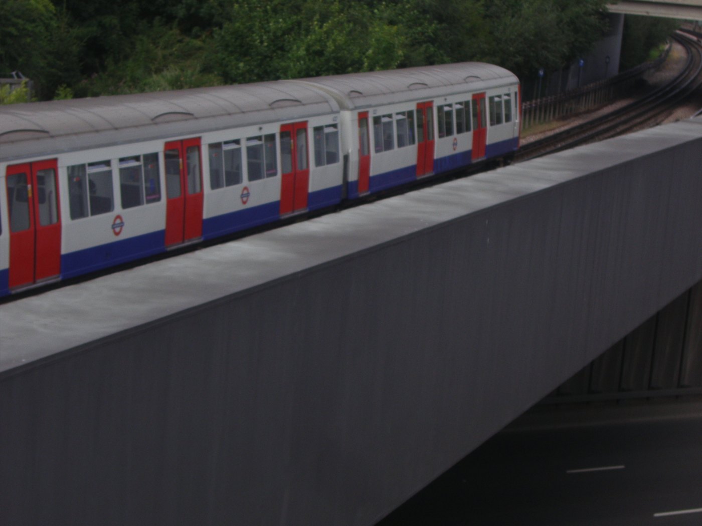 Underground train going over the A40, Hillingdon geograph.org.uk
