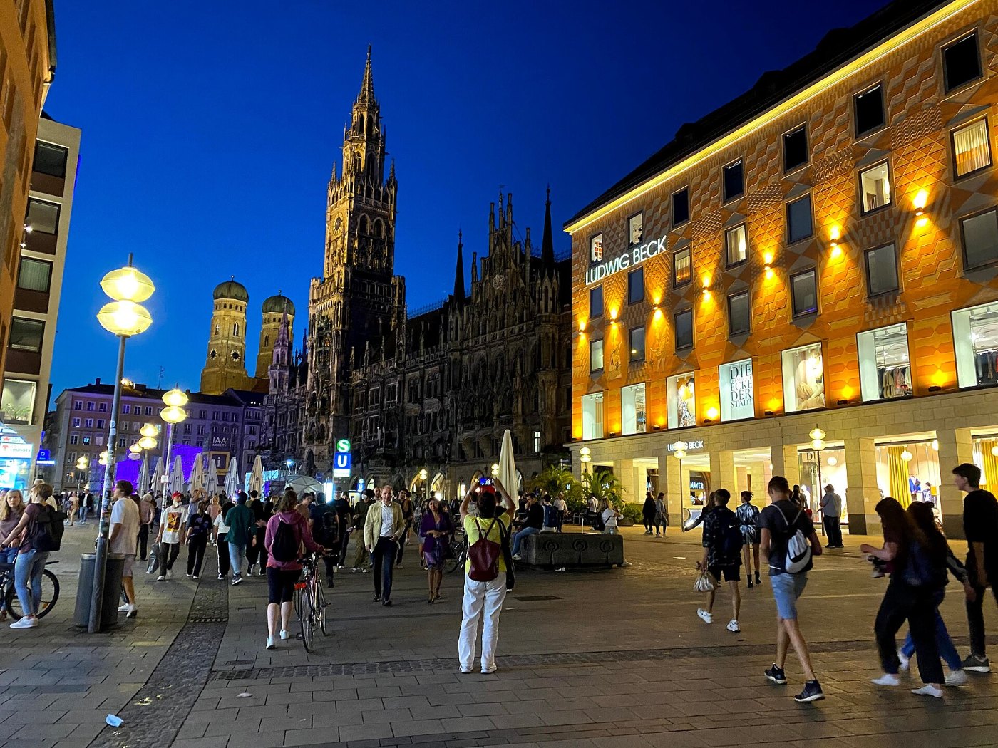 GER München, Marienplatz 001