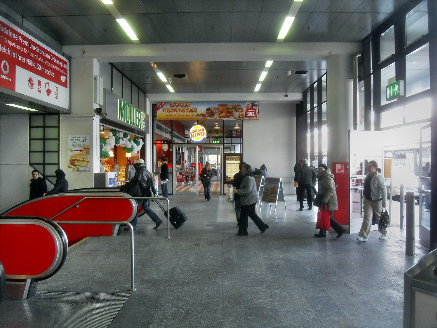 München Bahnhof München Ost Empfangshalle 2.4.2010