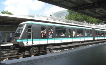 Metro Paris Rame type MP89