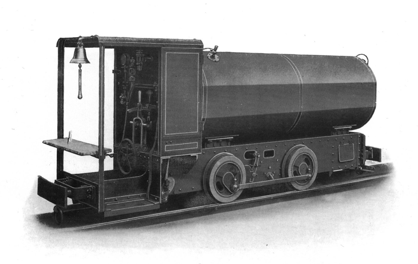 O&K catalogue N° 800, page 57, O&K Fireless Locomotives. Fig 9422, feuer