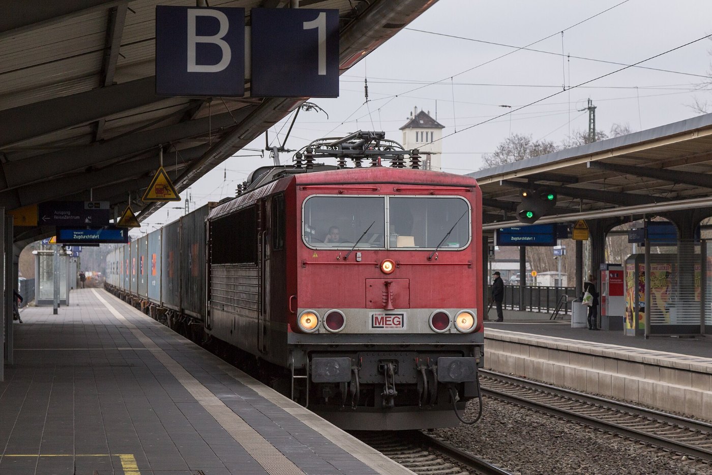 Containerzug der Mitteldeutschen Eisenbahn MEG