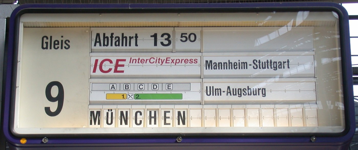 Fallblattanzeigetafel bahnsteig 9 ffm hbf