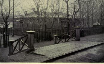 Tolstoy death house