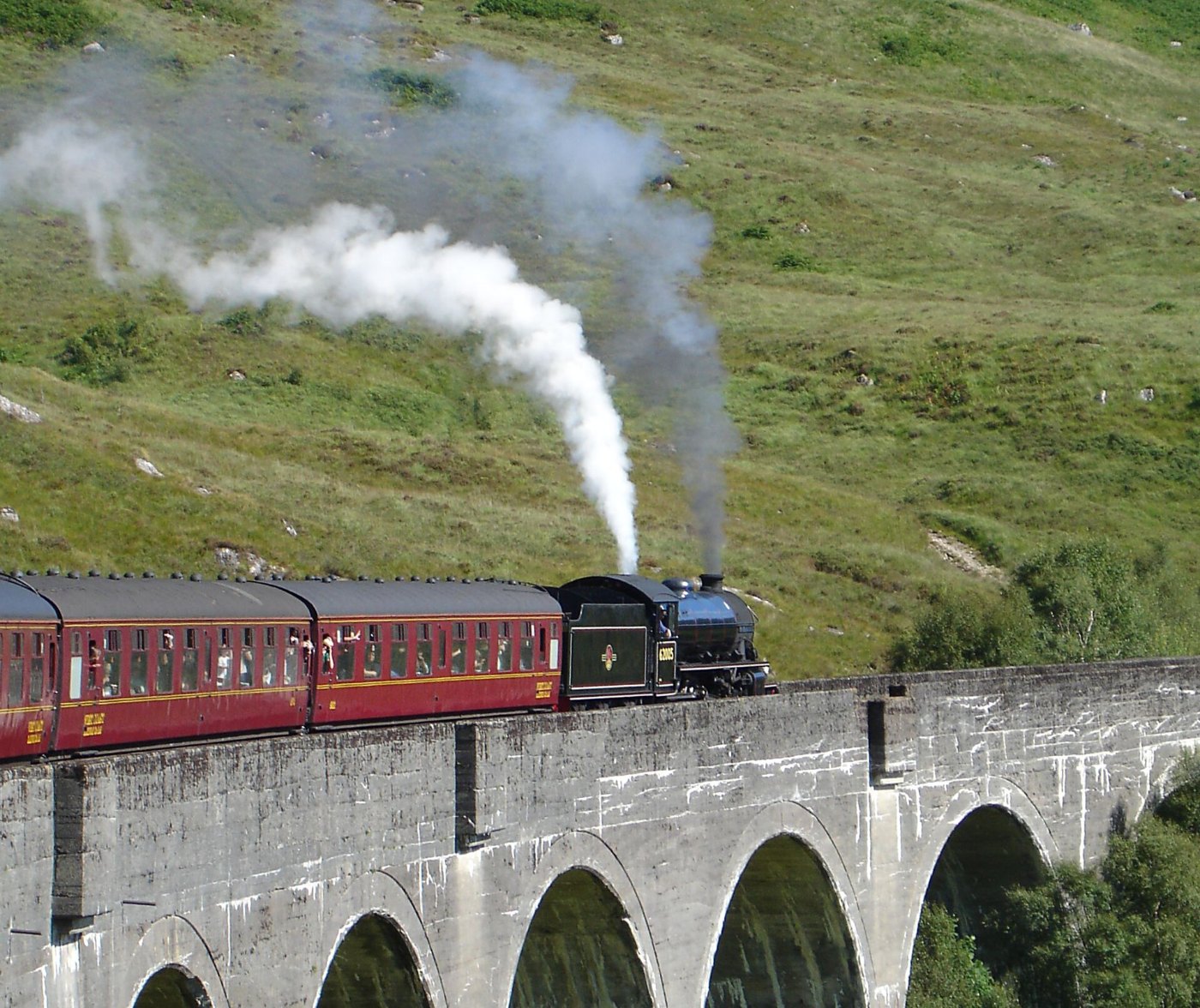 62005 Glenfinnan Viaduct geograph.org.uk