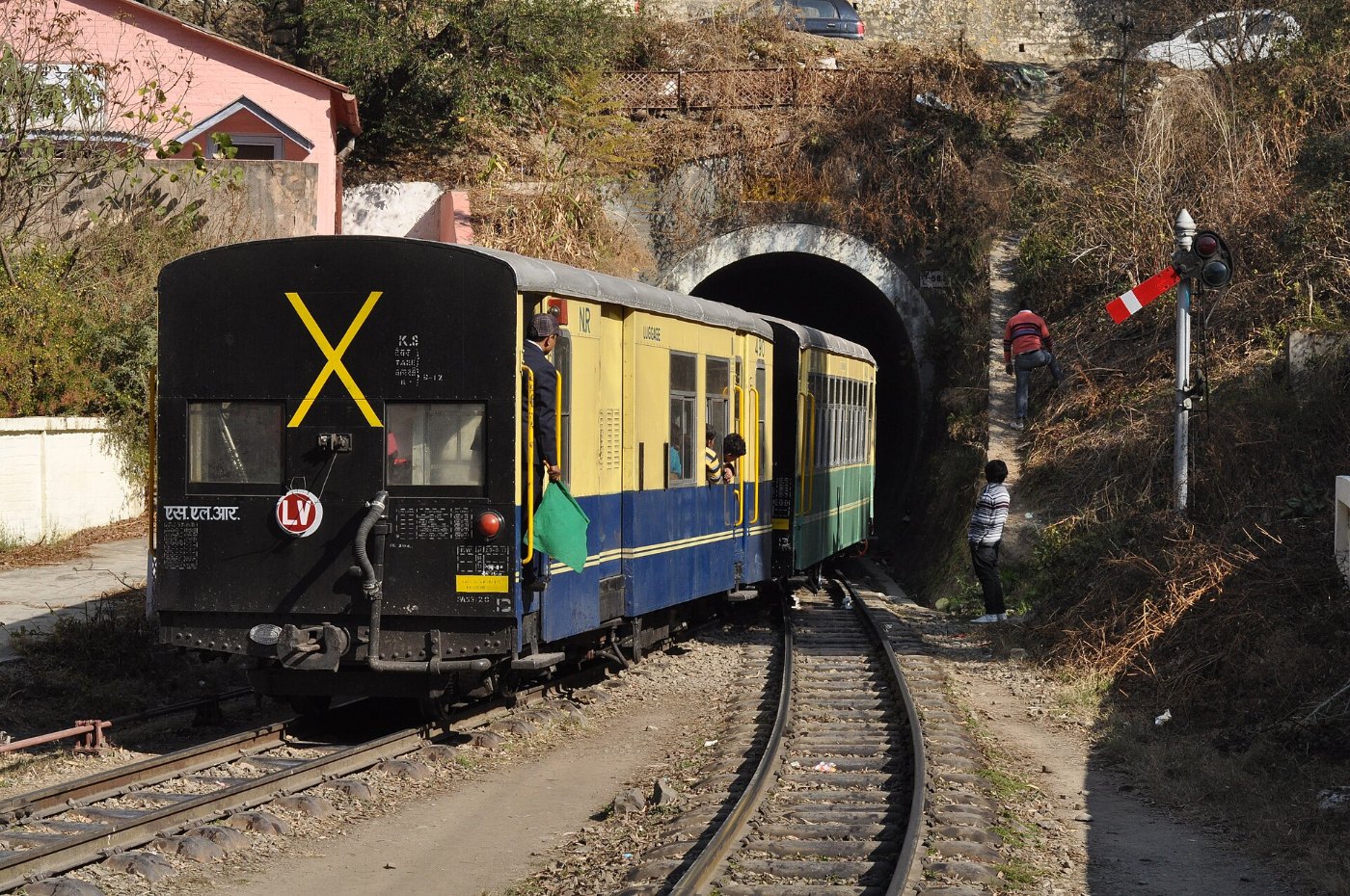 Kalka Shimla Railway at Solan station, 2011 12 26 4