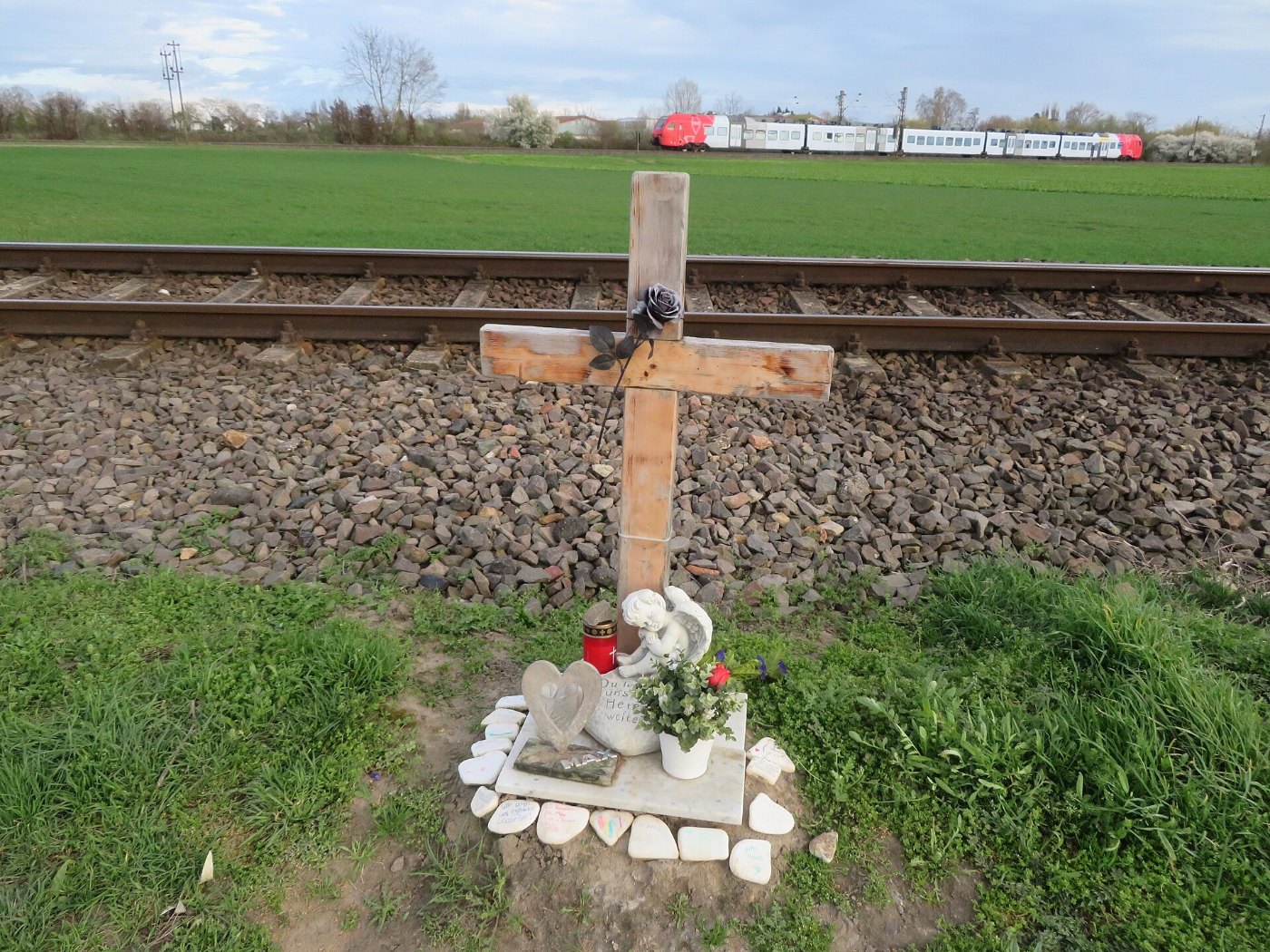Bahngleis Regionalbahn Kreuz