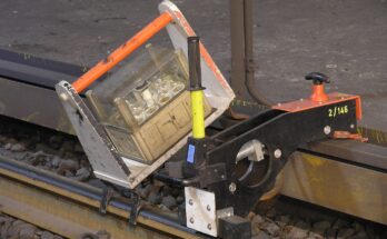 Berliner U Bahn Kurzschliesser und Strompruefkasten