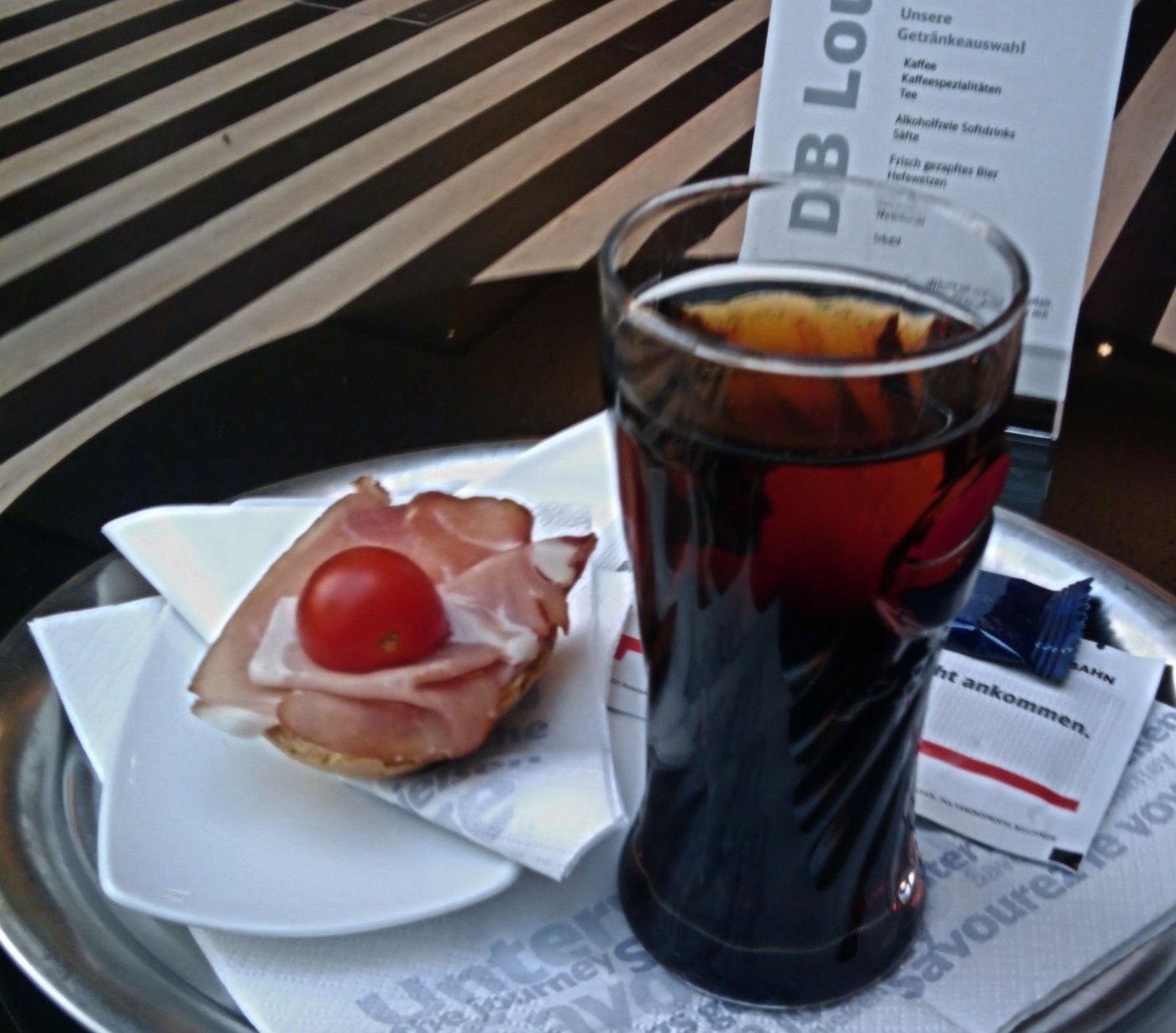Db lounge snack