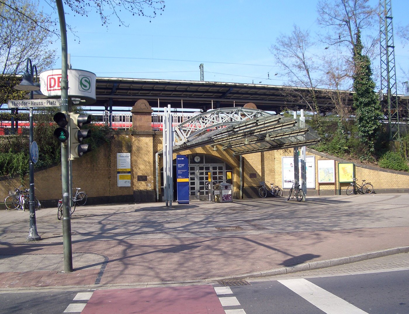 NRW, Neuss Hauptbahnhof