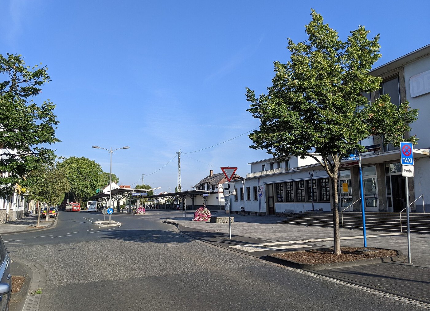 Busbahnhof Bahnhofsvorplatz Neuwied