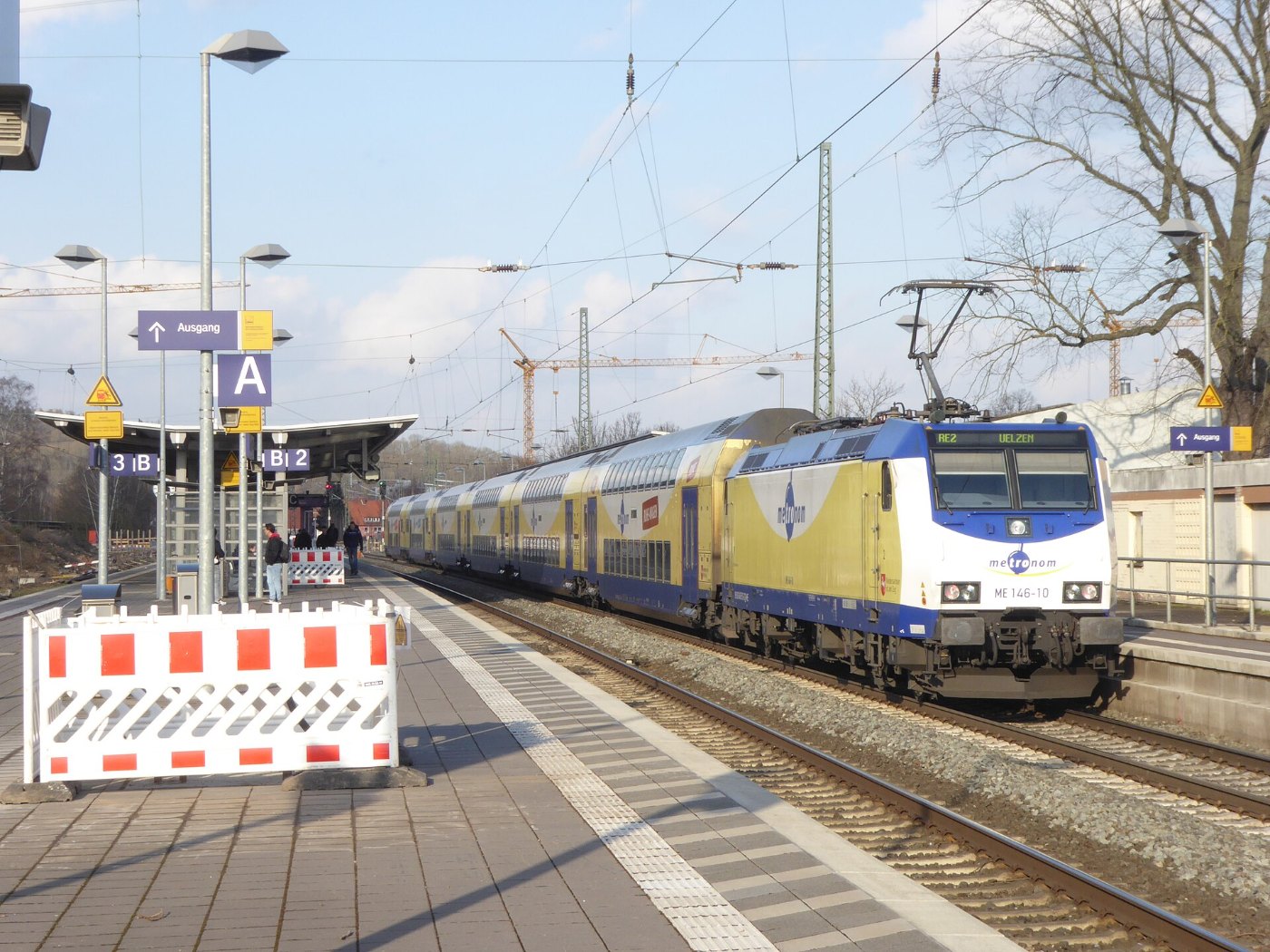 2018 Bahnhof Northeim Metronom nach Uelzen