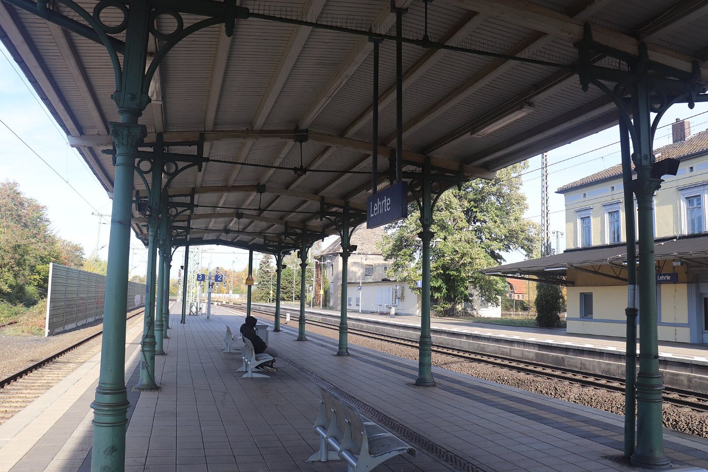 2018 10 31 10.24.18 Lehrte, Bahnsteig