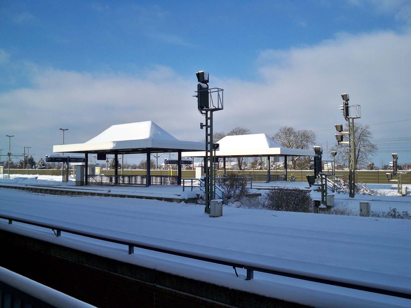 Oebisfelde Railway Station Platforms
