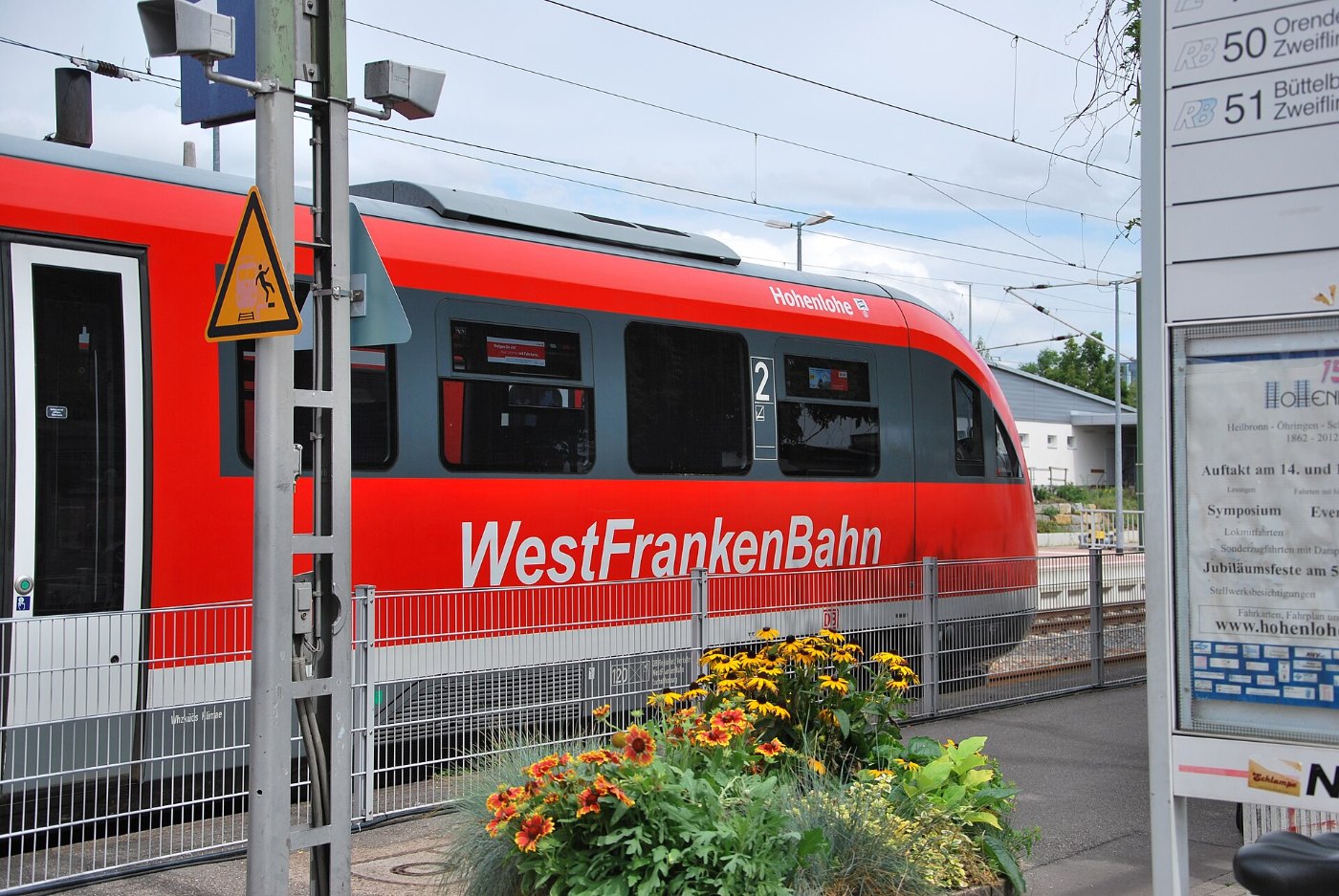 Öhringen Hbf Triebwagen 642 704 Hohenlohe