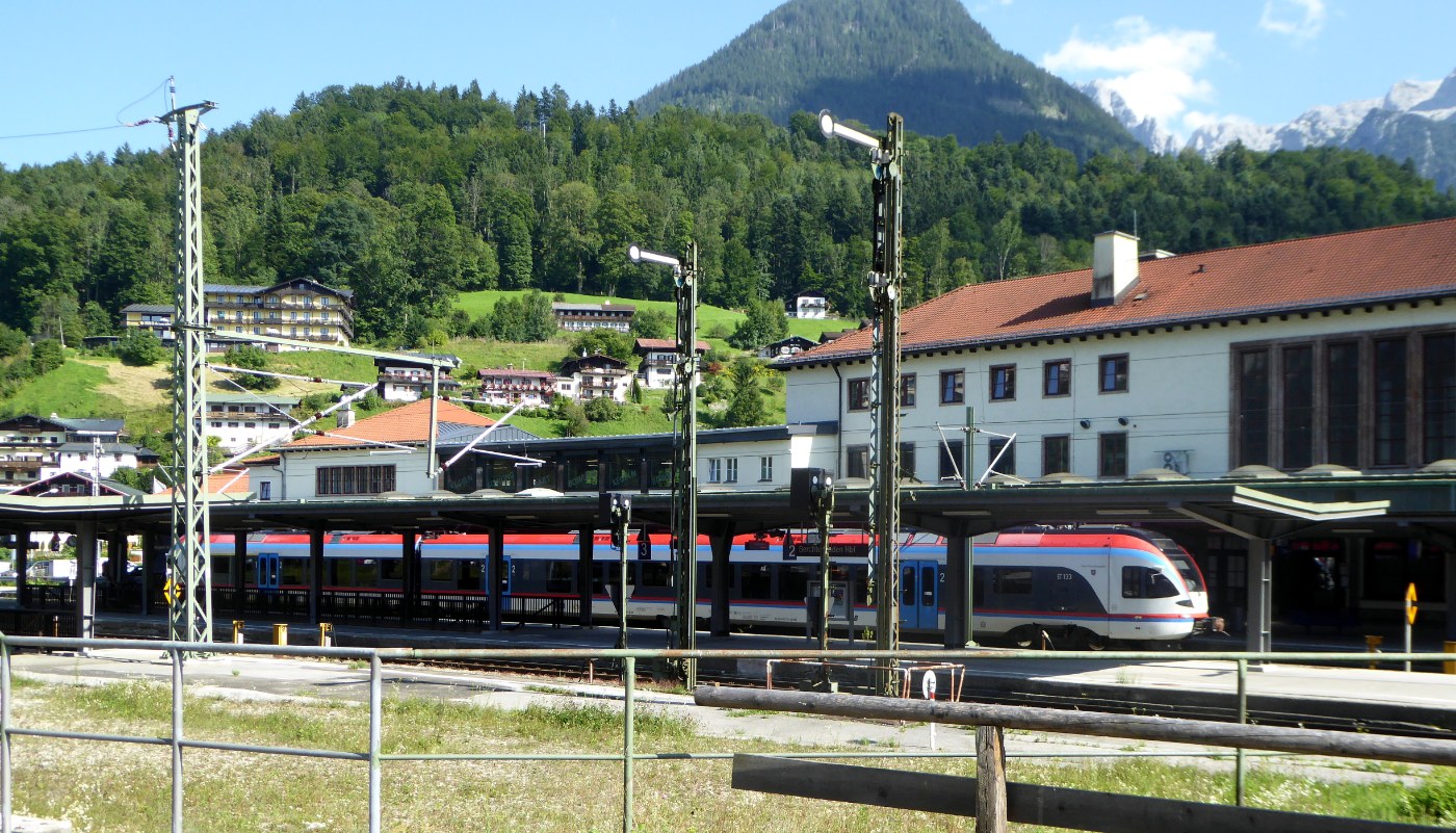 Hauptbahnhof Berchtesgaden von Nordwesten