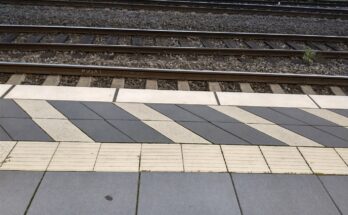 Empfangsgebäude des Bonner Hauptbahnhofs