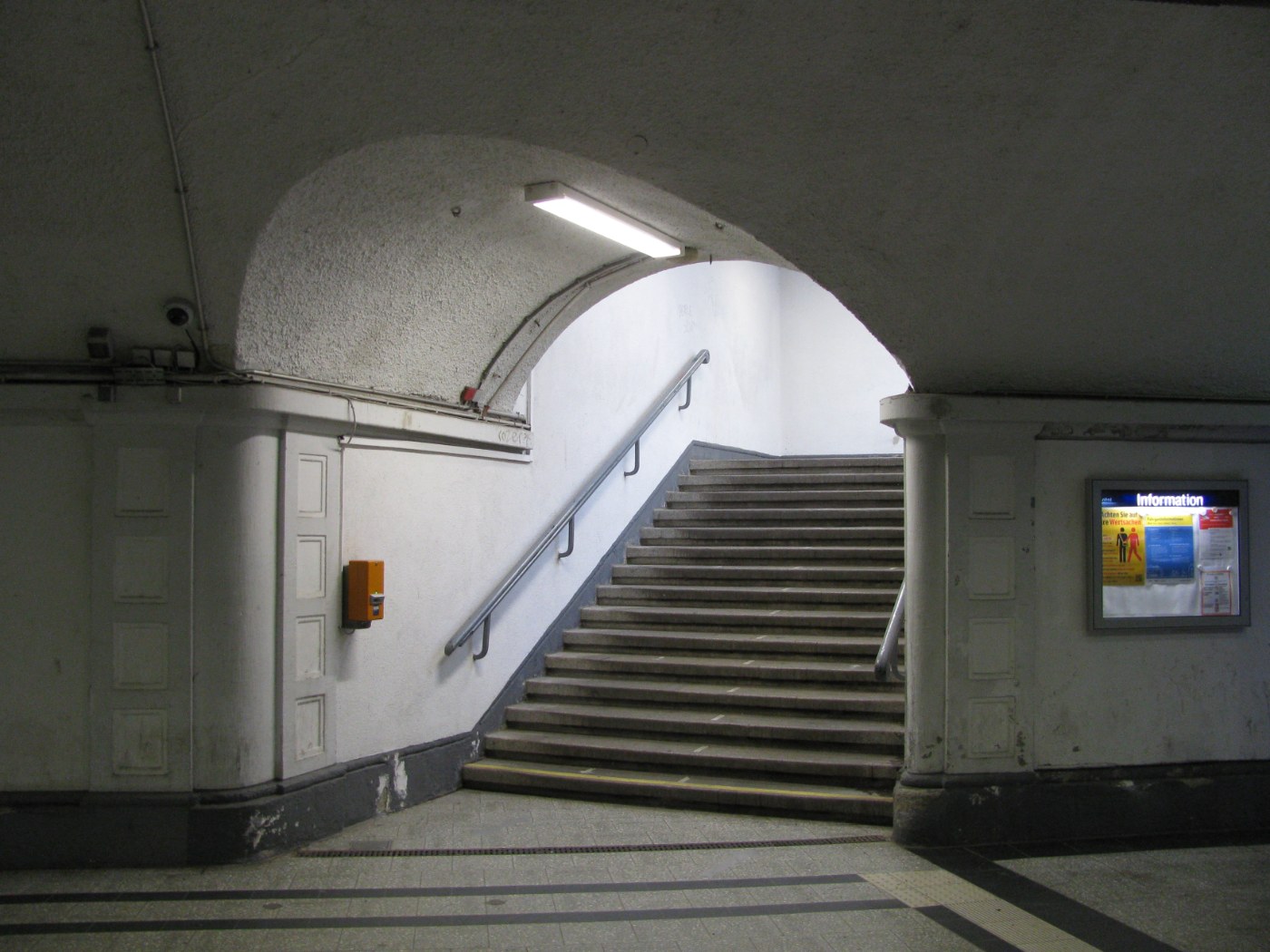 Bahnhof Köln-Deutz, Detail