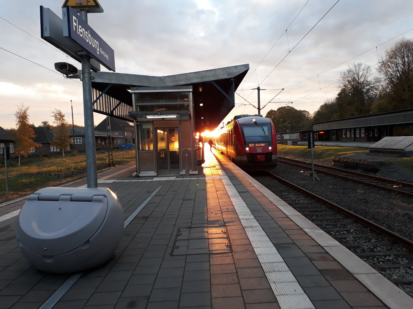 Bahnhof Flensburg, Bahnsteig